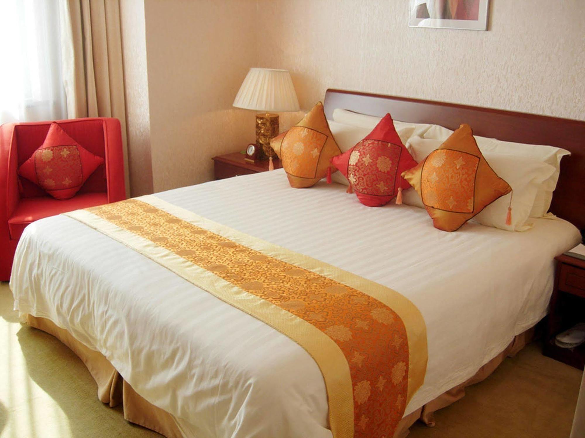 Shanghai Airlines Travel Hotel Room photo